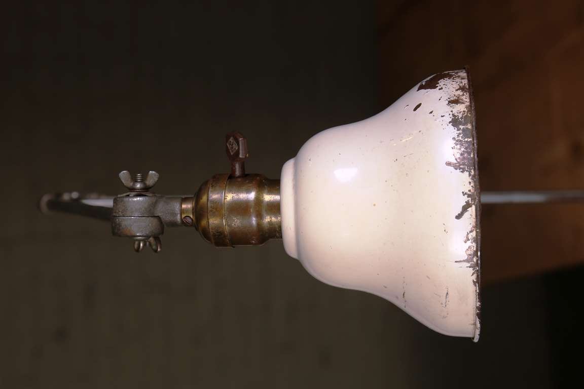 Dazer Adjustable Lamp, Original and Vintage Industrial 2