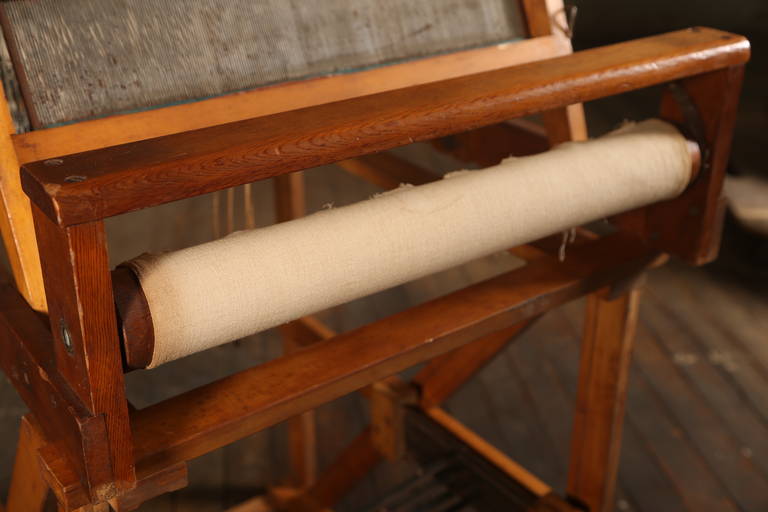 Vieux métier à tisser en bois 3