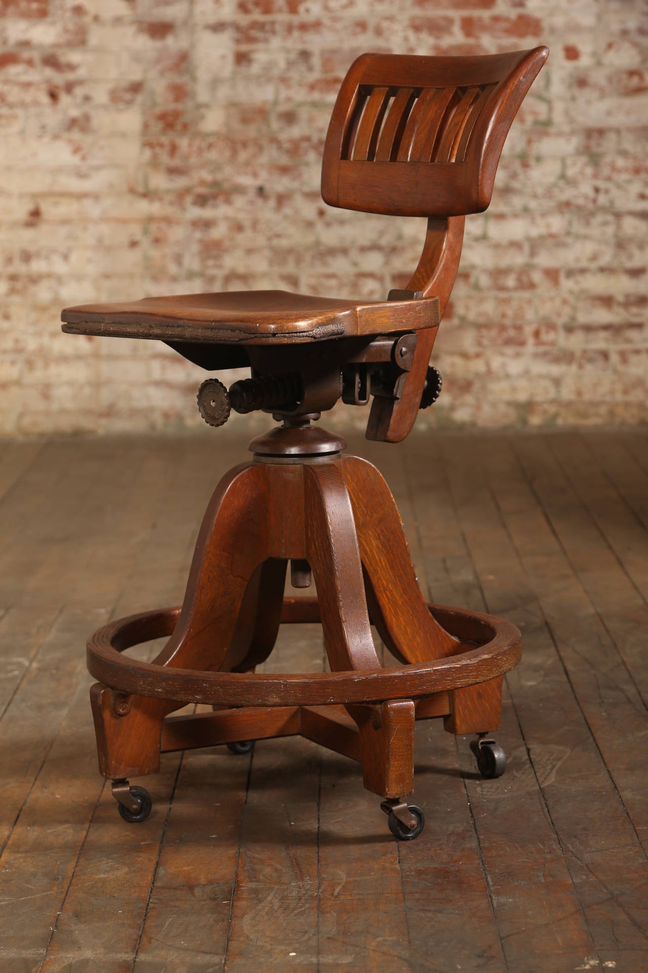 Vintage Industrial Furniture. Vintage Industrial Adjustable Drafting Stool. Stool measures 20 1/2