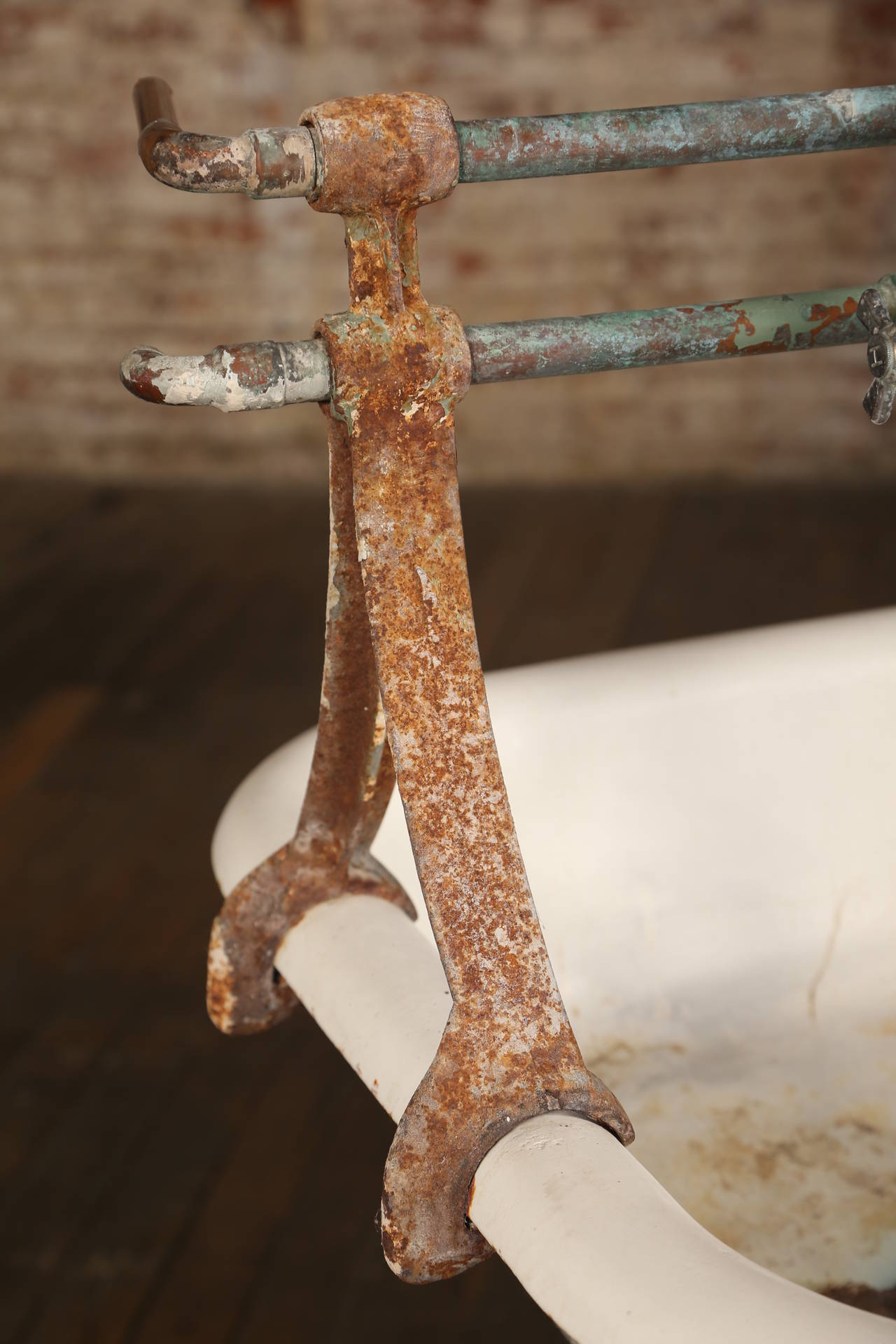 American Vintage Industrial Double Pedestal Sink