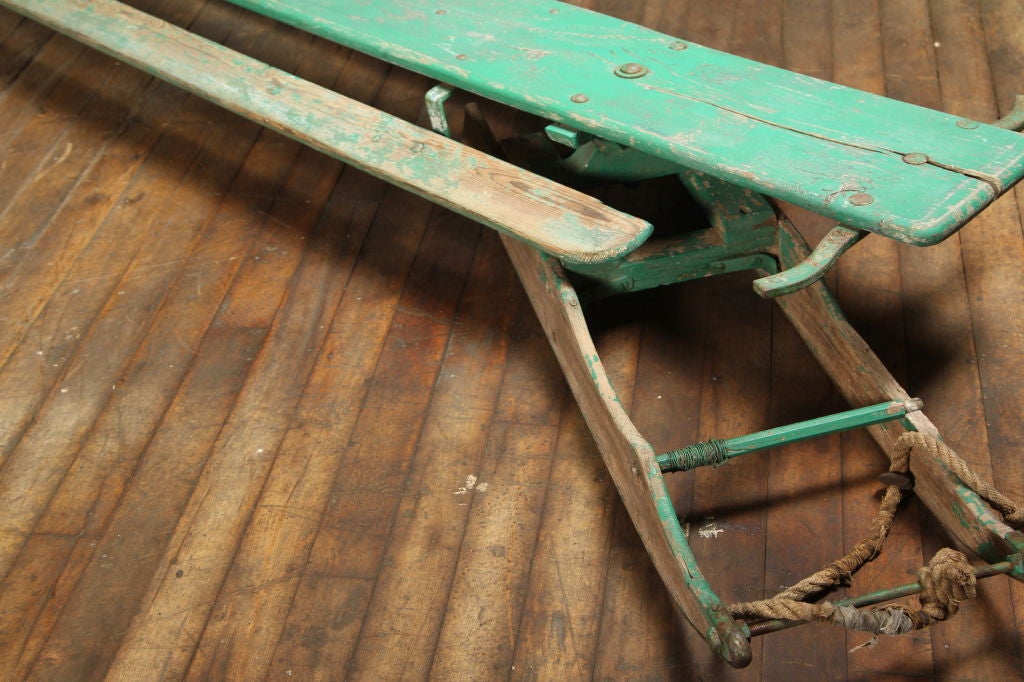 Vintage American Made Antique Wooden Snow Sled Toboggan In Distressed Condition For Sale In Oakville, CT