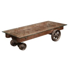 Vieux chariot industriel/table basse