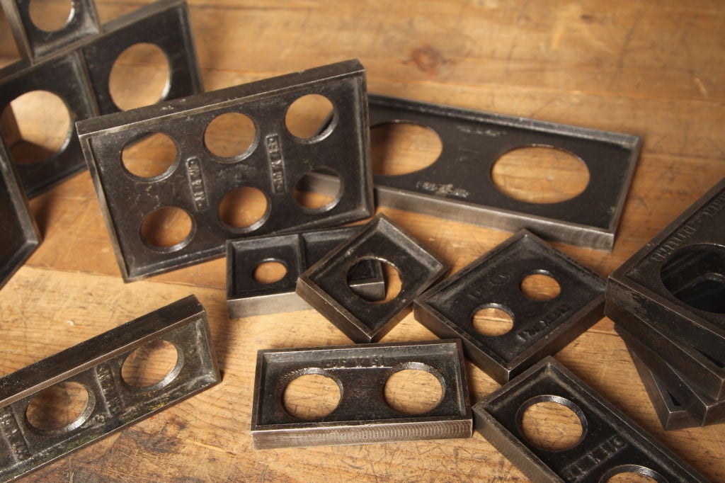 Américain Blocs d'impression industriels vintage en fonte en vente