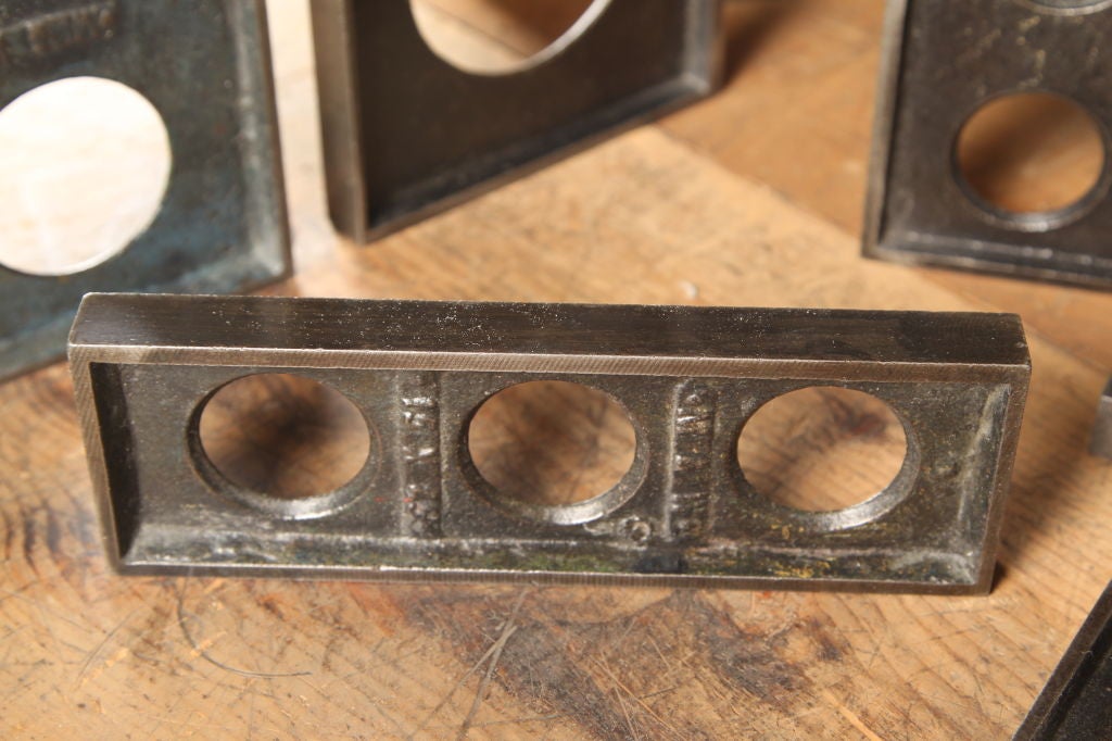 Vintage Industrial Cast Iron Printing Blocks In Excellent Condition For Sale In Oakville, CT