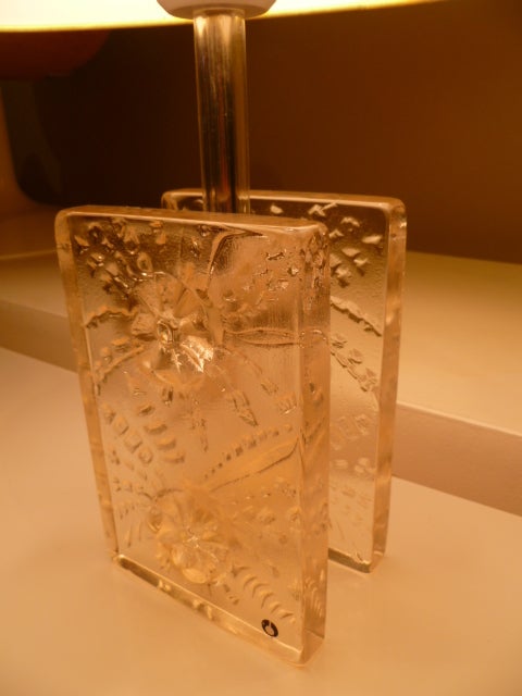Swedish Modernist Ice Glass Table Lamp by Pukeberg 8