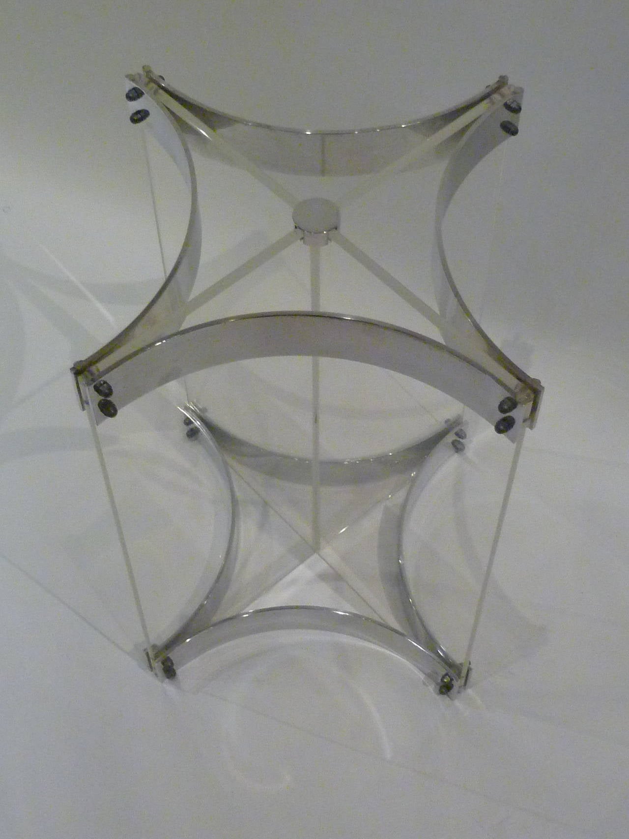 Alessandro Albrizzi Lucite Glass and Chrome Side Table In Excellent Condition In Miami, FL