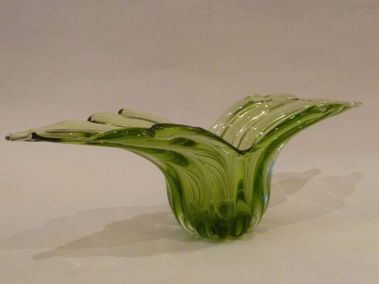 Mid-20th Century 1950s Alfredo Barbini Winged Murano Bowl Centerpiece