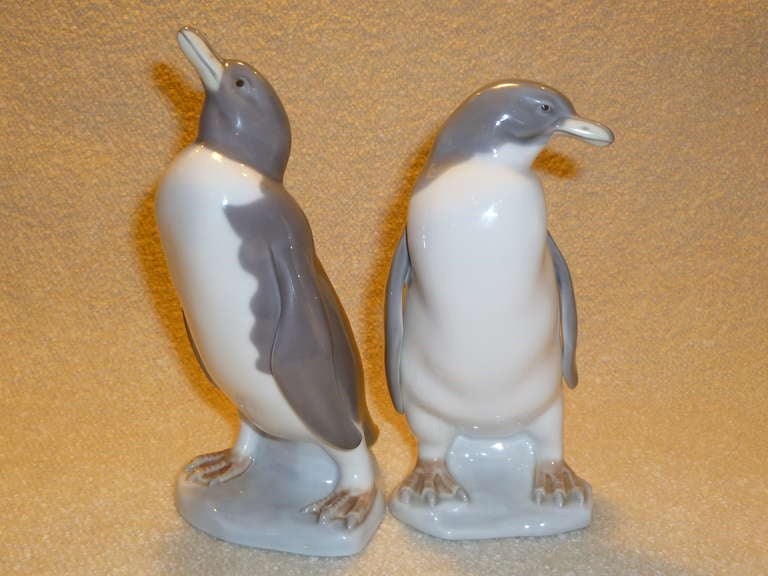 Lladro Pinguinos Porcelain Penguin Figurine Group 1