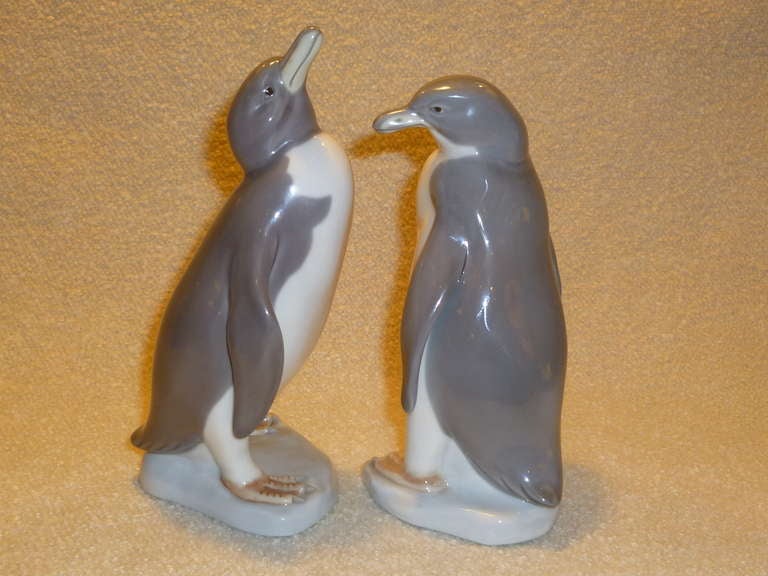 Lladro Pinguinos Porcelain Penguin Figurine Group 2