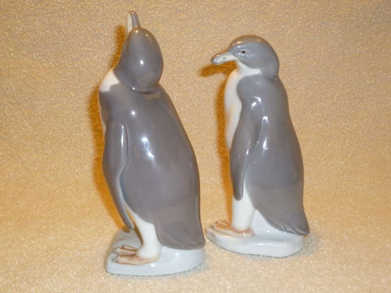 Lladro Pinguinos Porcelain Penguin Figurine Group 3