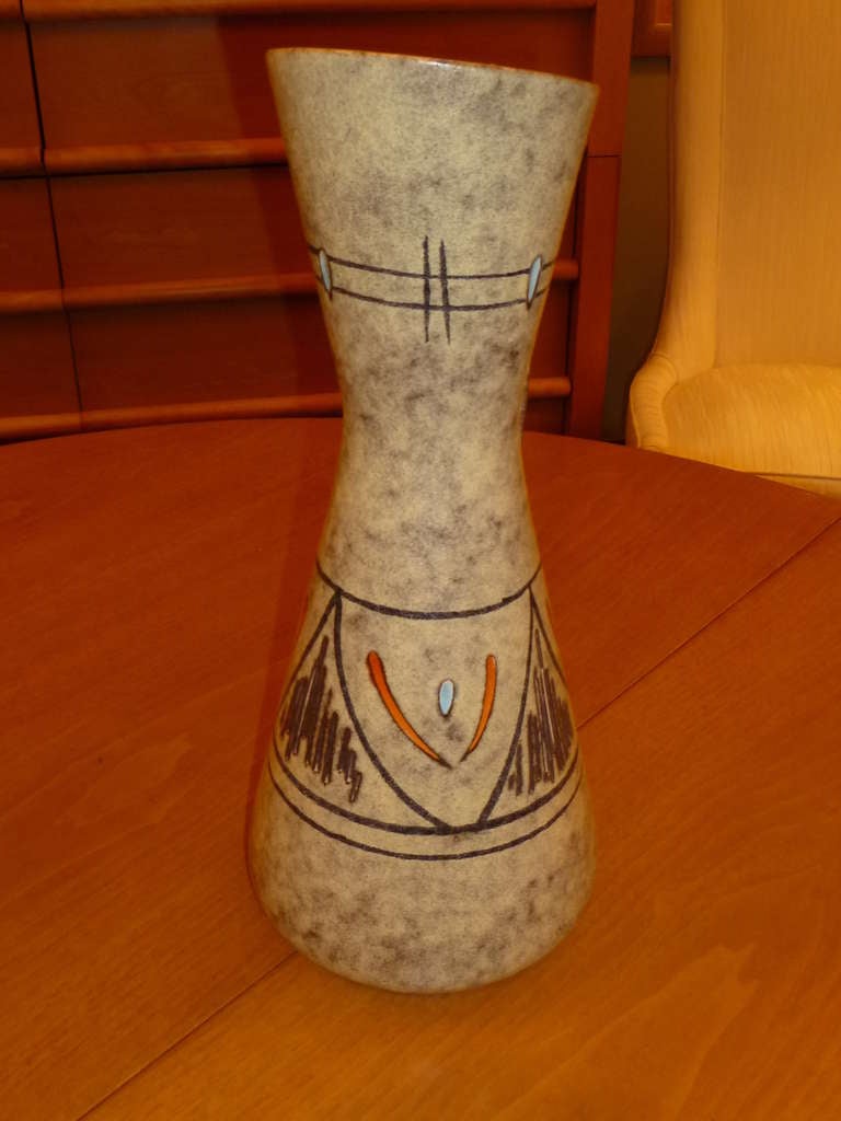 Tall 1950s German Ewer Form Vase by Scheurich In Excellent Condition In Miami, FL