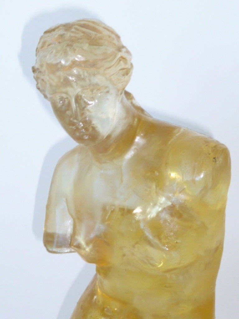 Dorothy Thorpe Venus de Milo Resin Sculpture 1