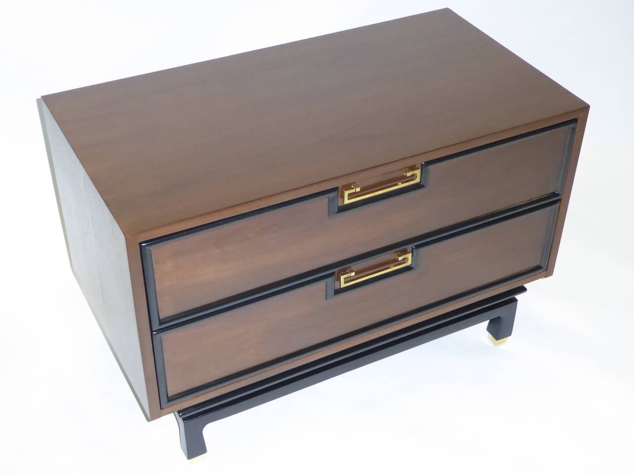 Mid-20th Century Sleek 1950s Modern Walnut Two-Drawer Bedside Tables