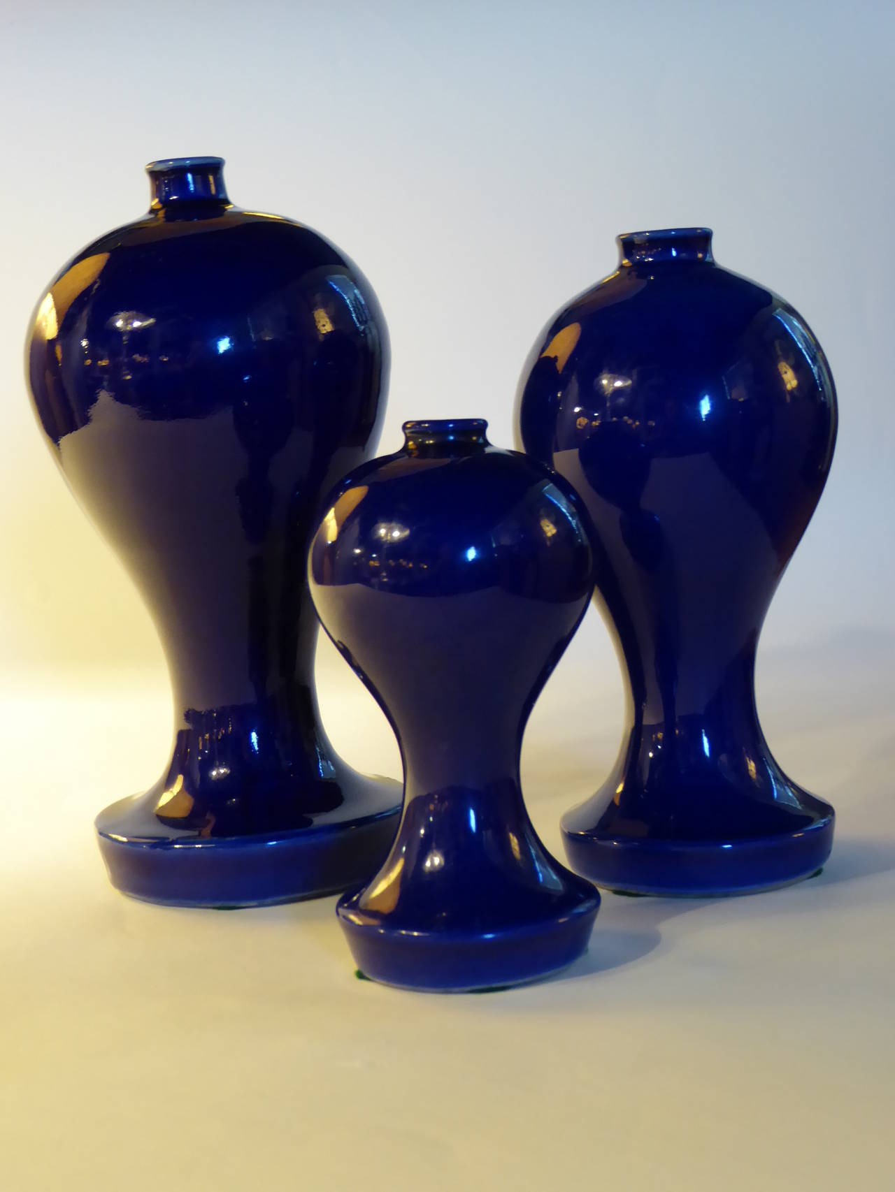 cobalt blue japanese vase