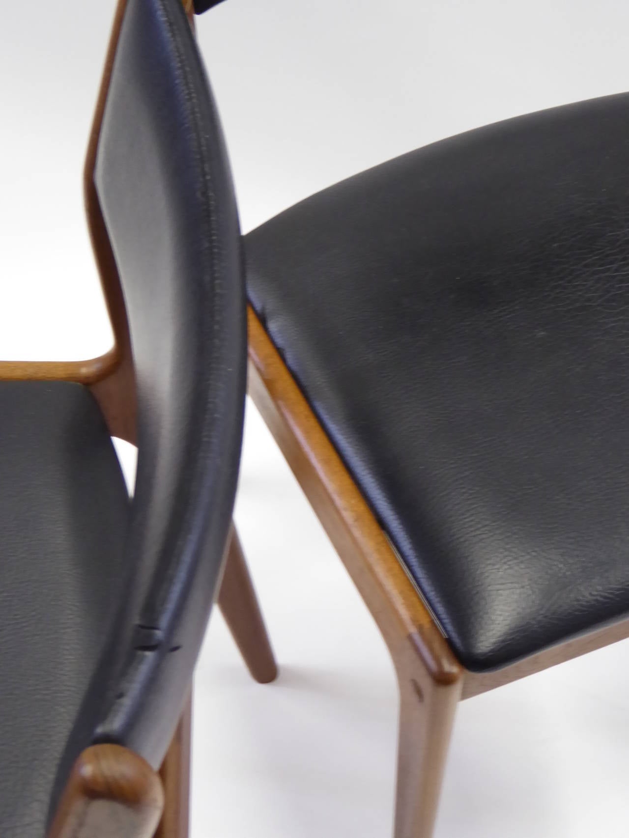 Johannes Andersen for Uldum Mobelfabrik Danish Teak Dining Chairs In Good Condition In Miami, FL