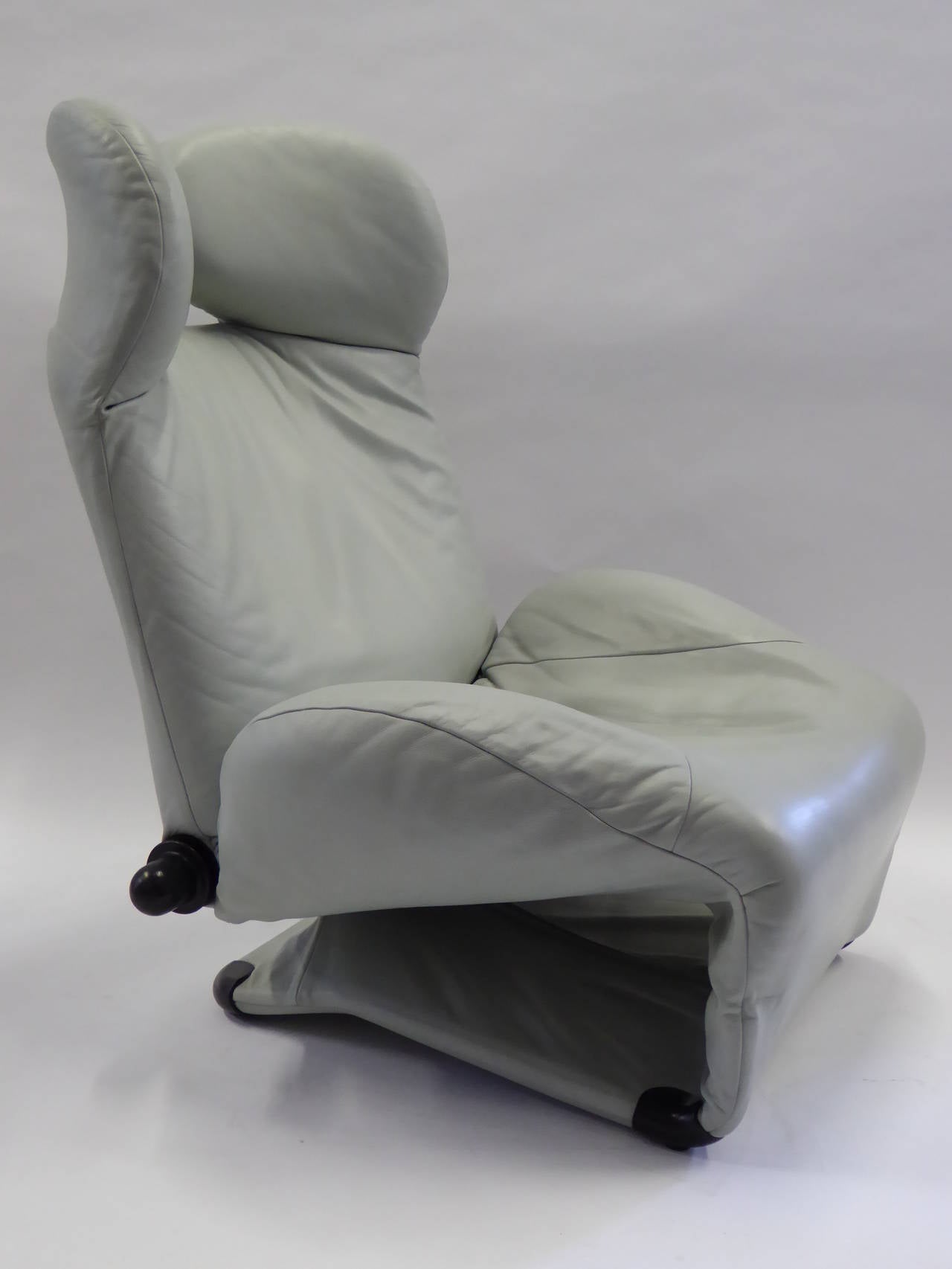 Chaise longue Wink en cuir Toshiyuki Kita pour Cassina:: 1980