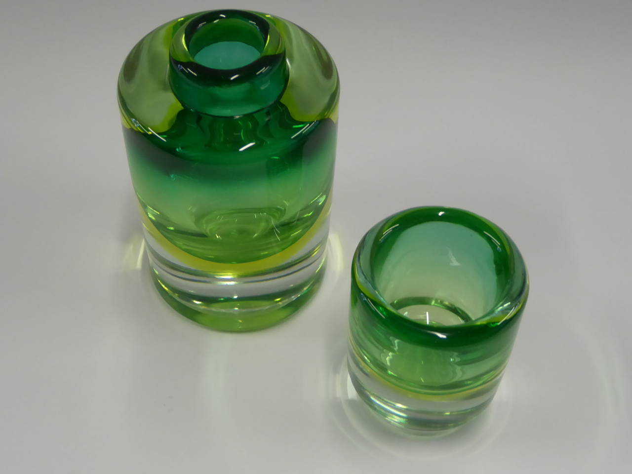 Mid-Century Modern 1950s Cenedese Sommerso Uranium Glass Vessels