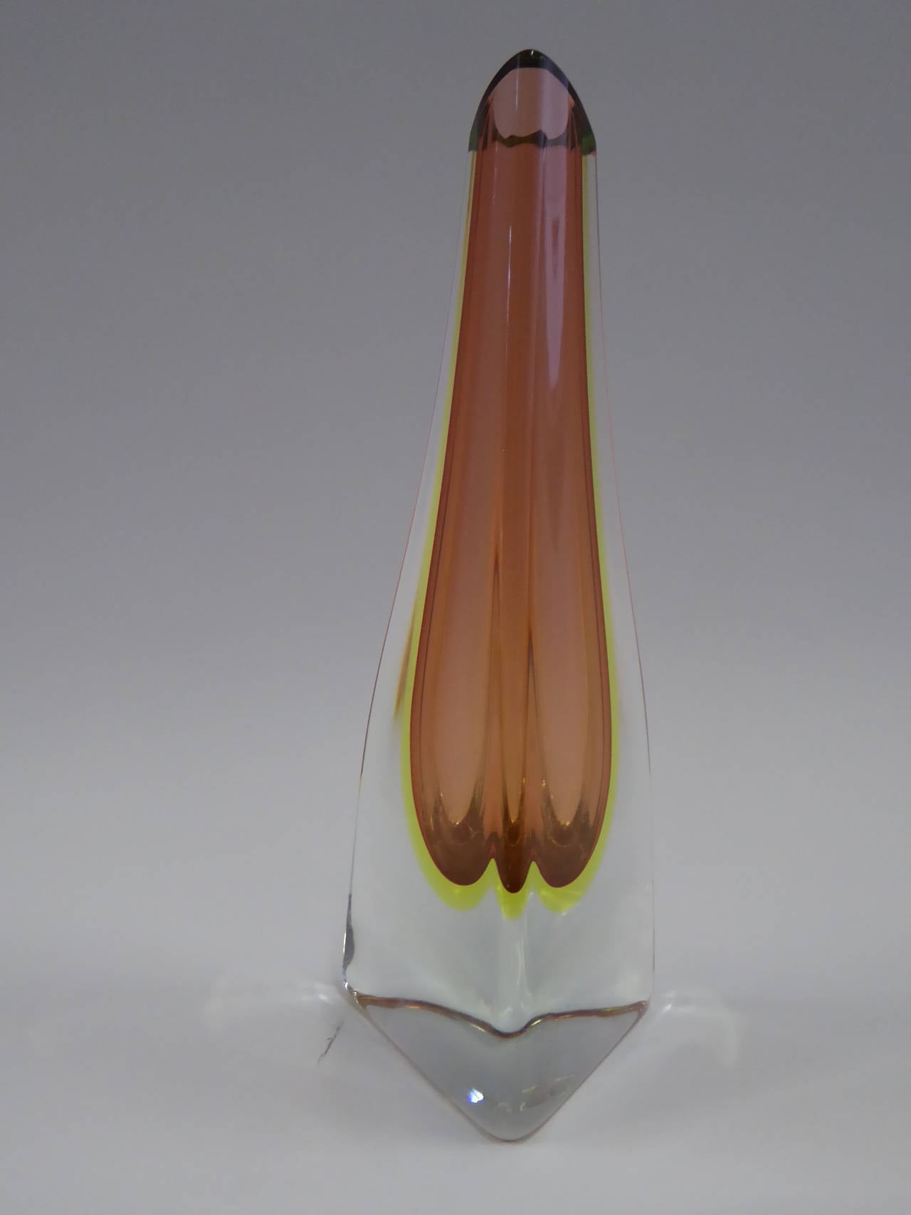 Italian 1950s Cenedese Sommerso Trifoglio Uranium Glass Vase
