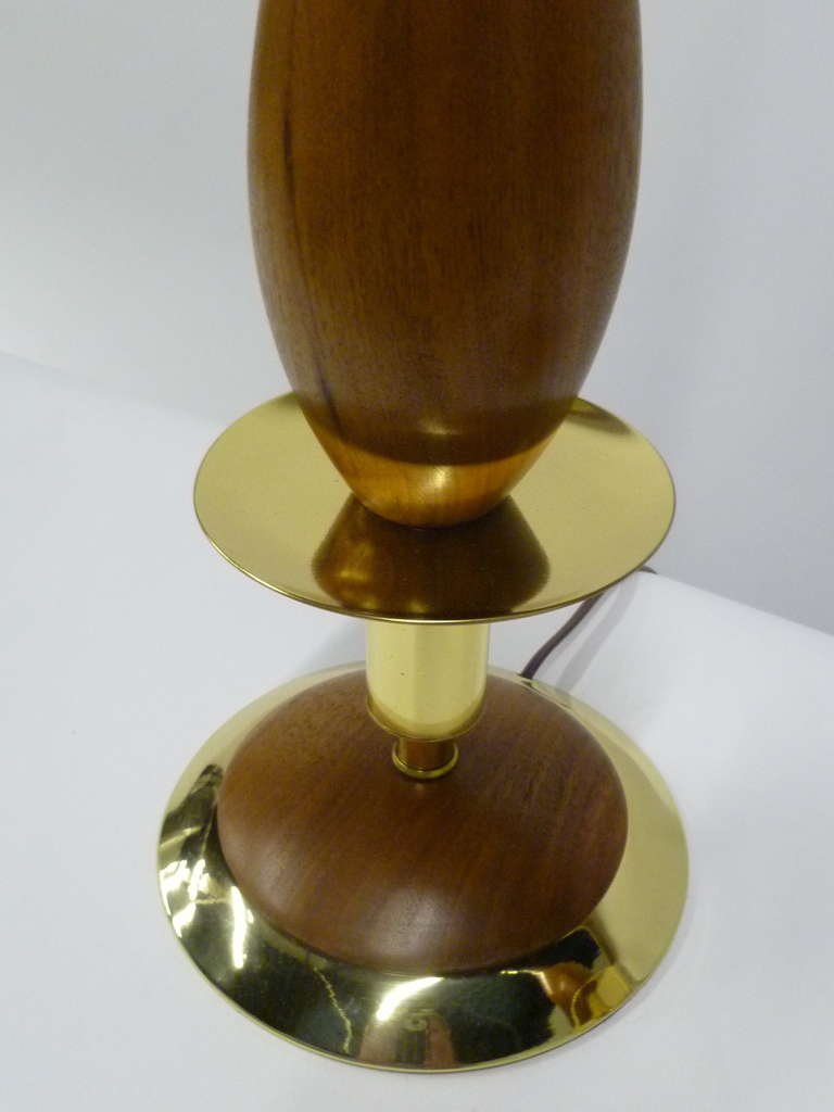 Pair of Fine Walnut and Brass Stylized Candlestick Table Lamps In Excellent Condition In Miami, FL