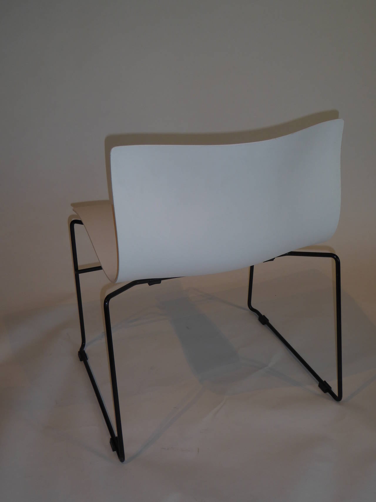 Six Vignelli Designs Handkerchief Chairs for Knoll In Excellent Condition In Miami, FL