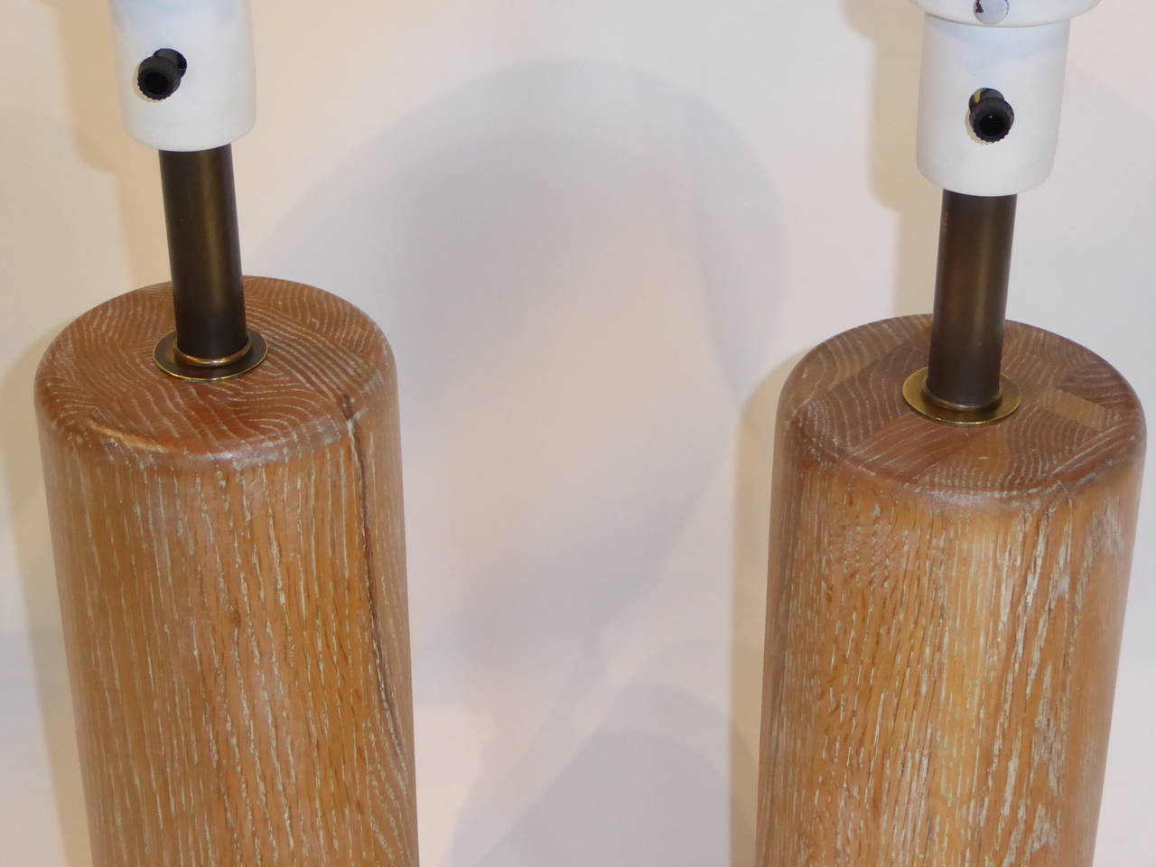 Pair of Nessen Cerused Oak Columnar Table Lamps In Excellent Condition In Miami, FL