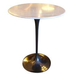Eero Saarinen Tulip Side Table Grey Marble