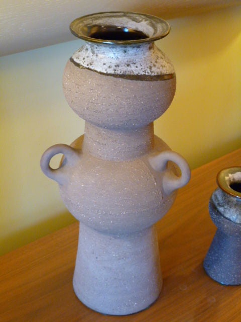 Large Thomas Hellstrom Sculptural Pottery Sweden In Excellent Condition In Miami, FL