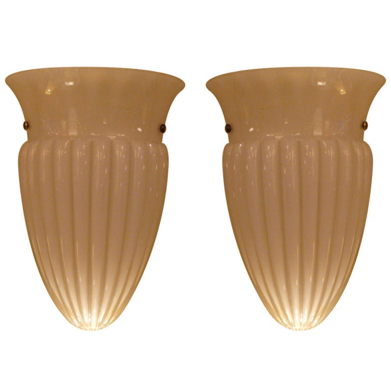 Italian Modern Chic Barovier et Toso Urn Form Sconces Murano 1980s
