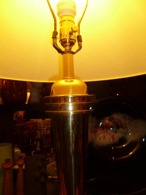 Great Machine Age Deco Style Brass Table Lamp Mutual Sunset In Excellent Condition In Miami, FL