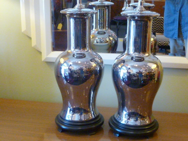 Hollywood Regency Exquisite Mirror Glaze Porcelain Vase Form Table Lamps