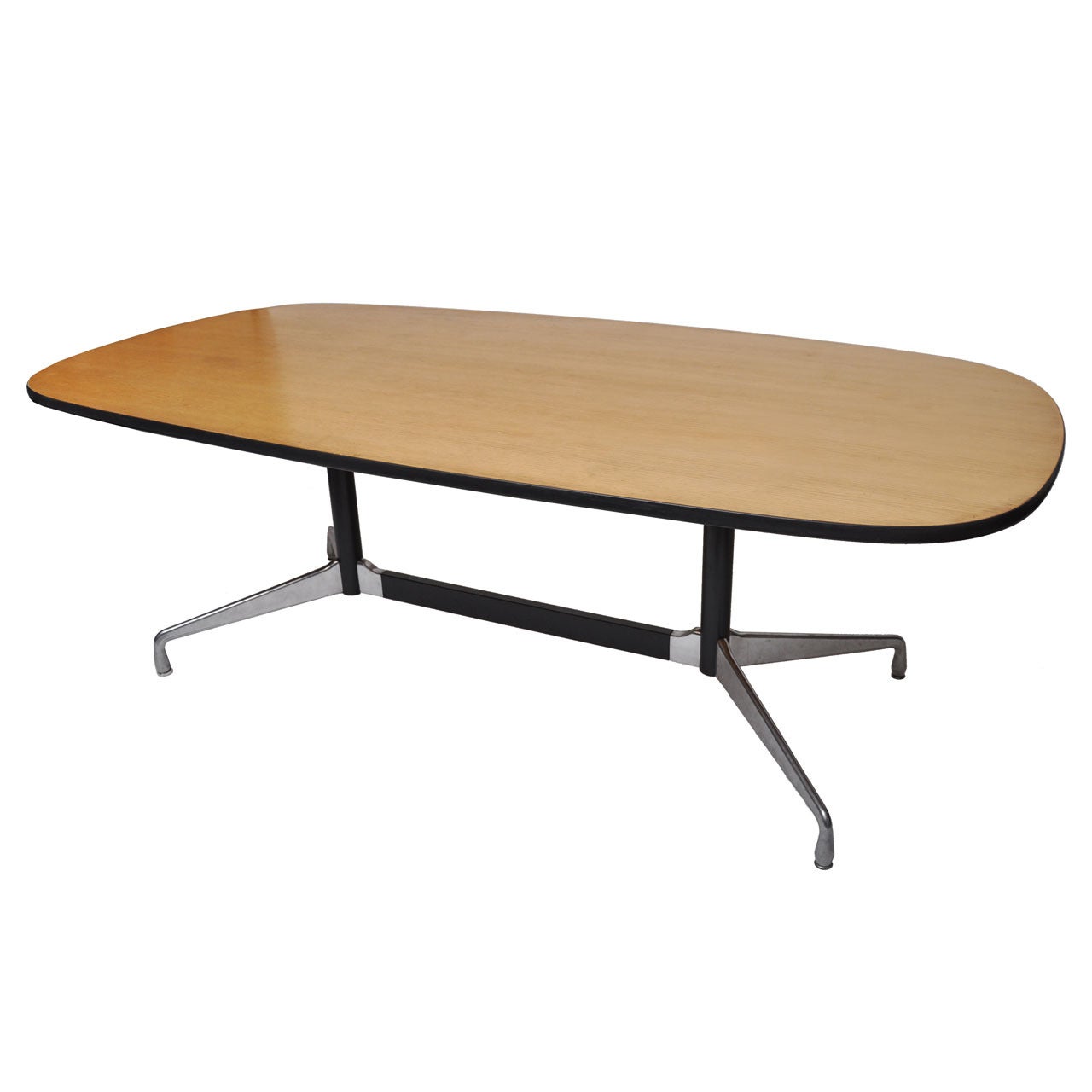 Herman Miller Table For Sale at 1stDibs
