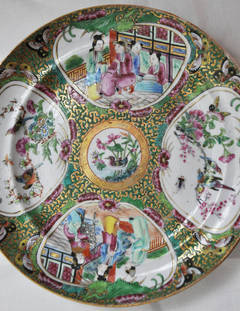 19th Century Rose Medallion Plate Qing Dynasty with Water Fowl