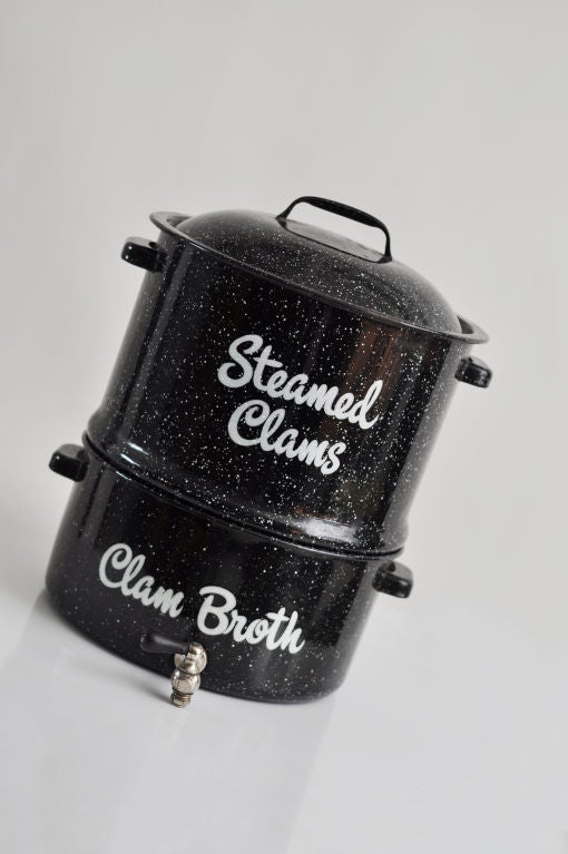 Vintage Clam Steamer In Granite Ware at 1stDibs