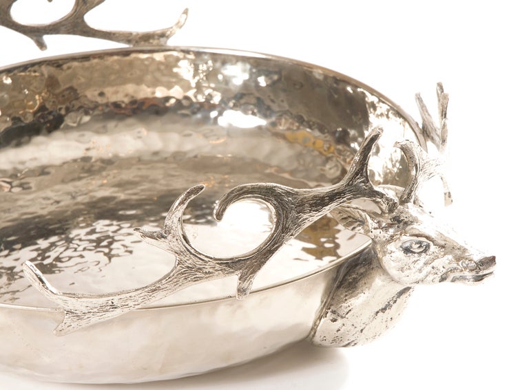 Extraordinary Spanish hand-hammered silver plate 