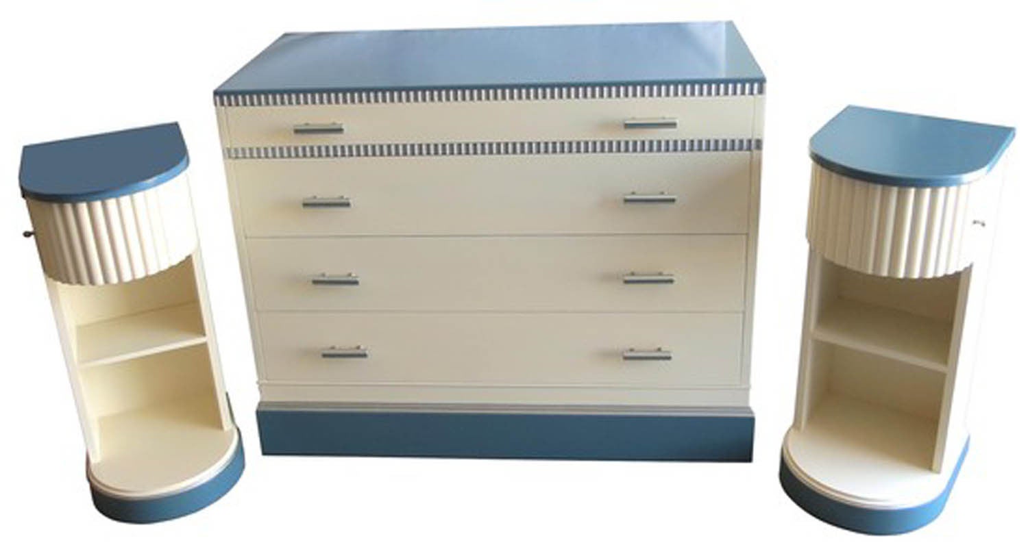 American Art Deco Chest and Two Nightstands By Kittinger For Sale