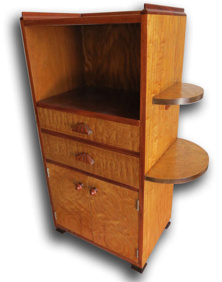 A fantastic small cabinet by America’s first and arguably finest modern furniture firms, Dynamique Creations. In 1929 Johnson-Hadley-Johnson of Grand Rapids decided to produce the first complete line of furniture in the United States. They named the