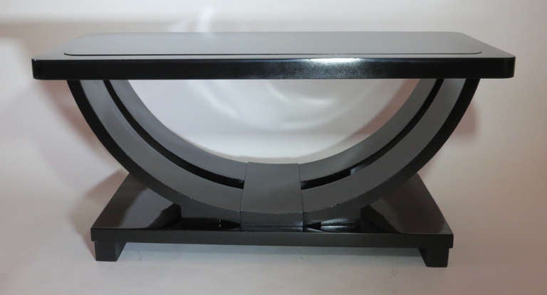 Modernage American Art Deco Coffee Table In Excellent Condition For Sale In Coral Gables, FL