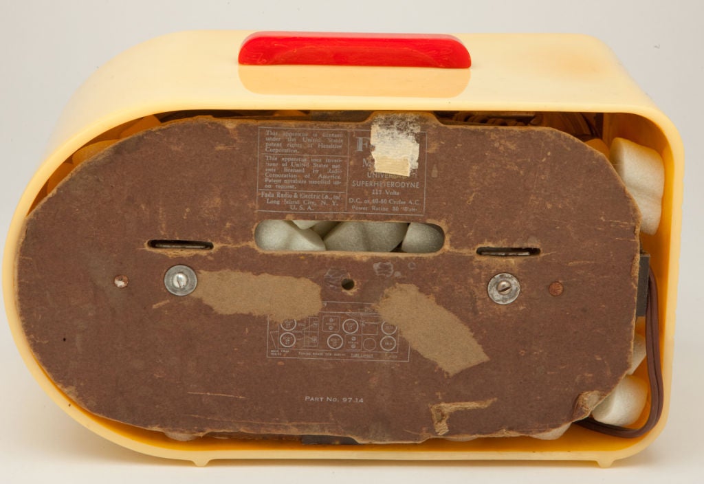 FADA Yellow and Red American Art Deco Catalin BULLET Radio 1