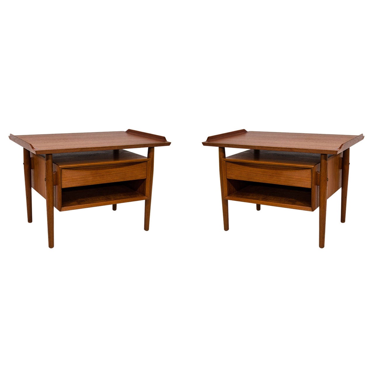 Pair of Arne Vodder Night Stands