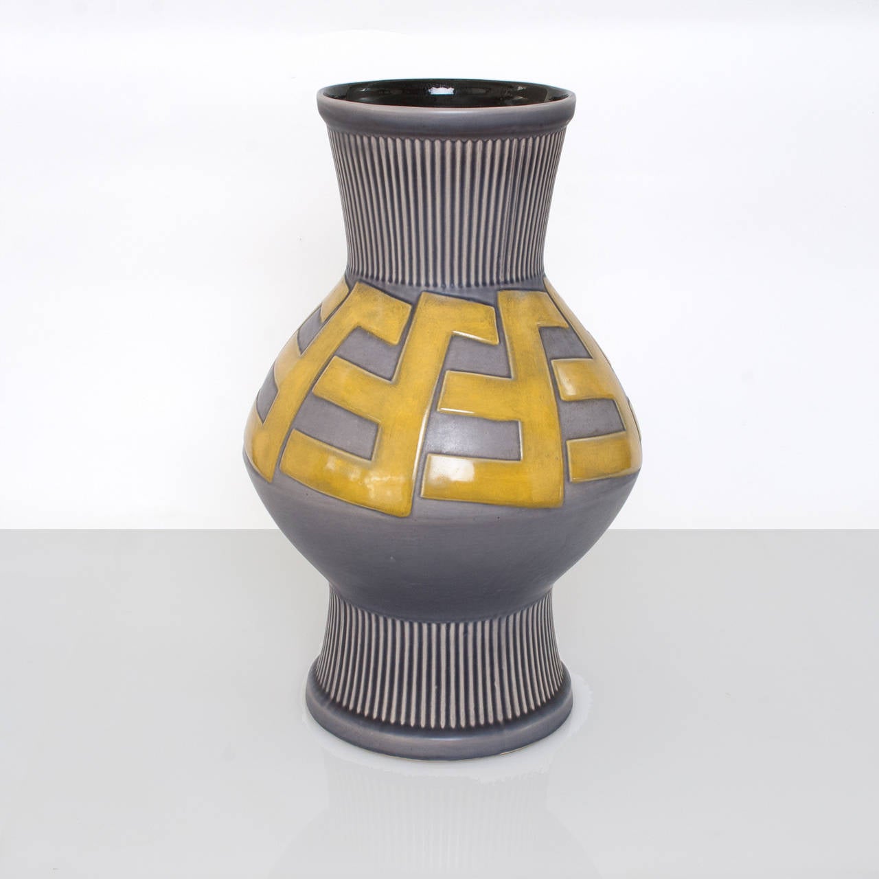 Huge Swedish Art Deco Ceramic Vase by Ewald Dahlskog for Bo Fajans In Excellent Condition In New York, NY