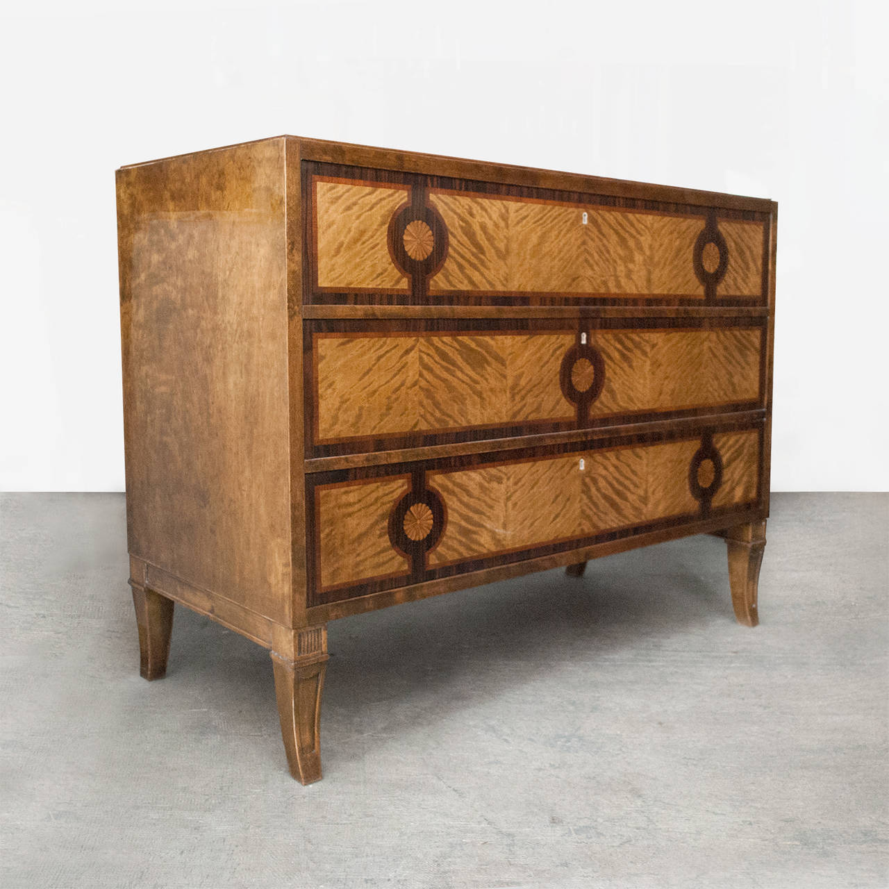 Large Swedish Art Deco Chest of Drawers with Graphic Marquetry In Excellent Condition In New York, NY