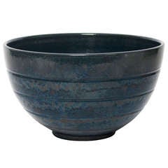 Large Scandinavian Modern ceramic bowl by Jerk Werkmäster for Nittsjo