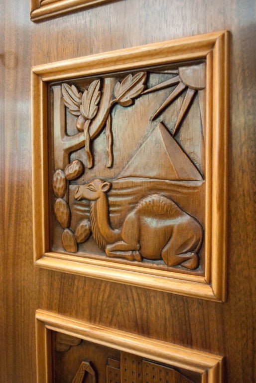 Swedish Art Deco 2-door cabinet with carved panels Eugen Hoglund 3