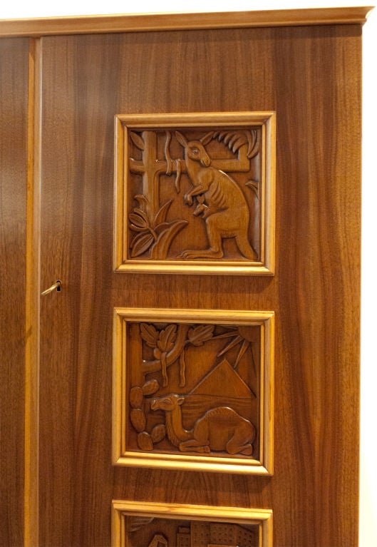Swedish Art Deco 2-door cabinet with carved panels Eugen Hoglund 5