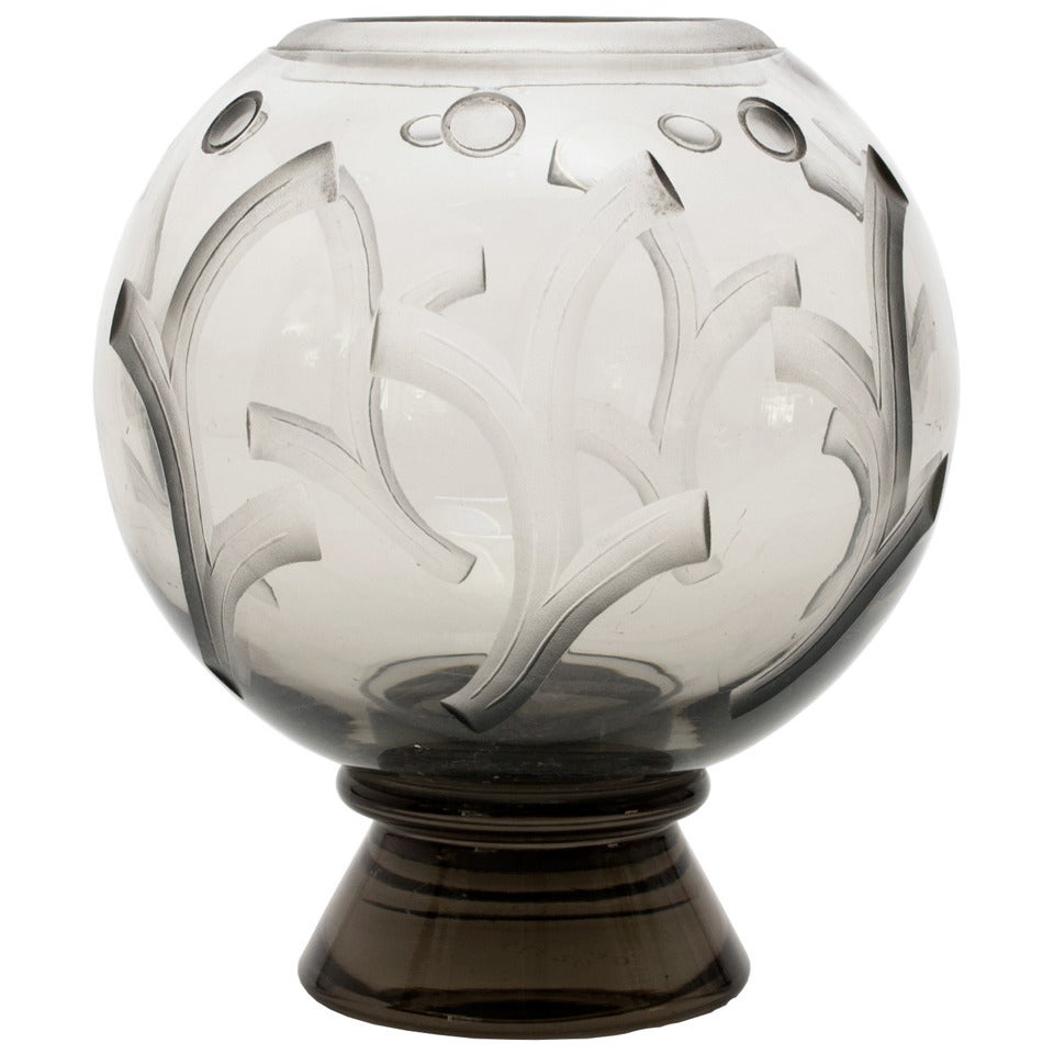Scandinavian Modern Art Deco Etched Glass Vase by Simon Gate for Orrefors