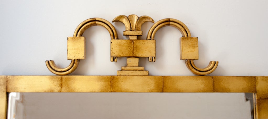 Pair of Scandinavian Modern, Art Deco Giltwood Mirrors by Axel Einar Hjorth In Excellent Condition In New York, NY