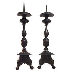 19th Century Pair of Patinated Bronze Candlesticks, Melon Shaped Columns, Tripod Based Ending in Ball Feet