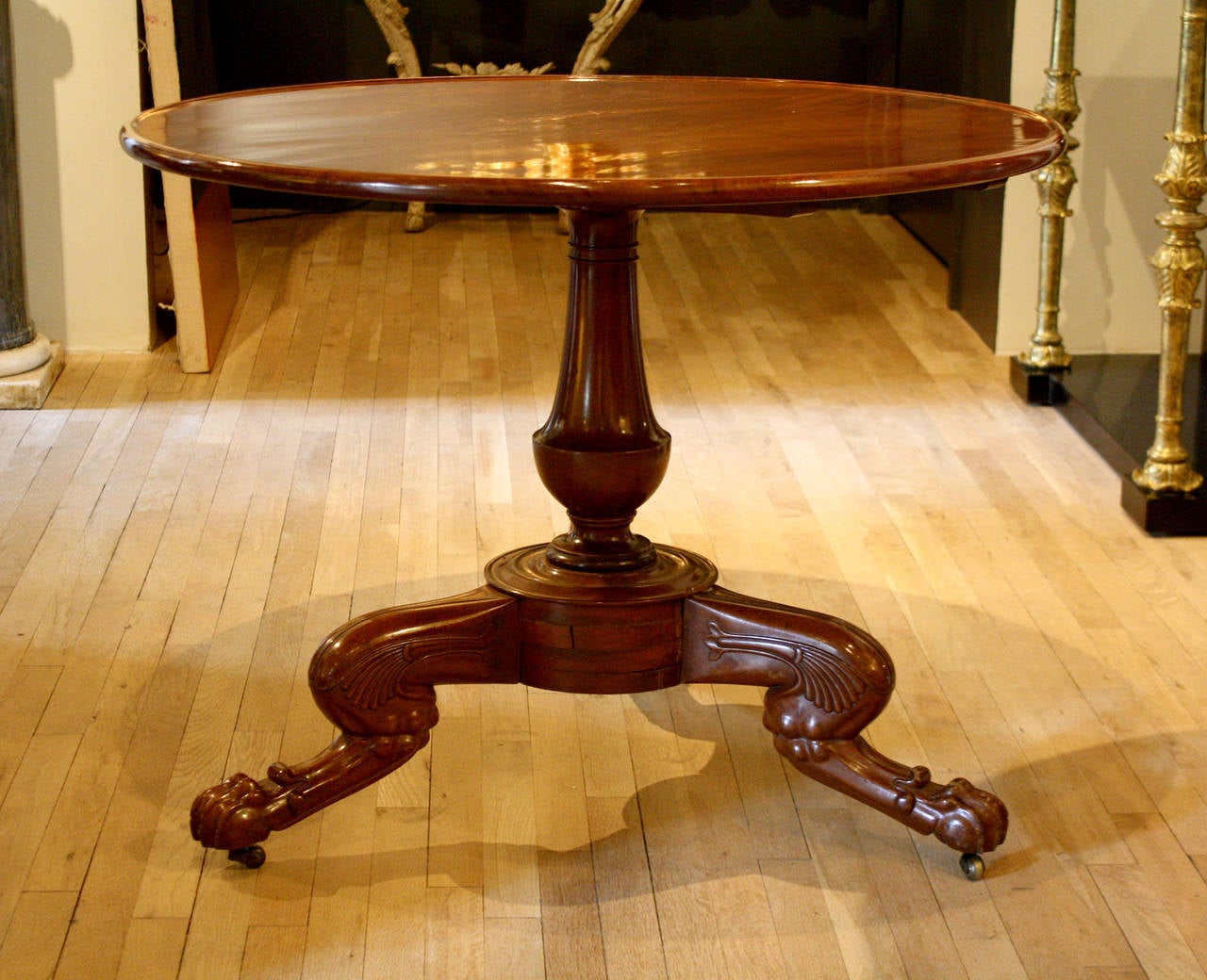 Charles II Mahogany Tripod Table In Good Condition In New York, NY