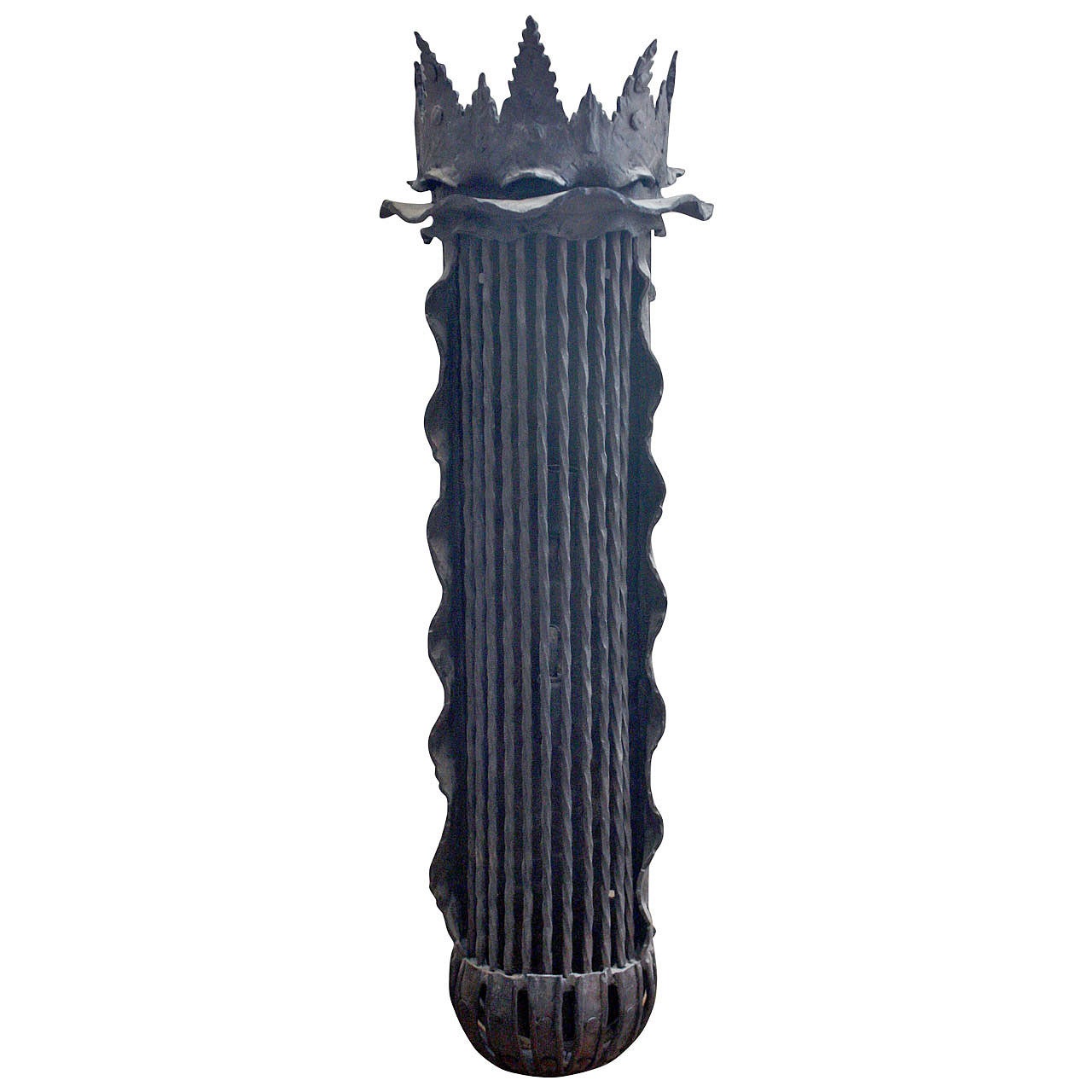 Form Light Light en acier de forme gothique