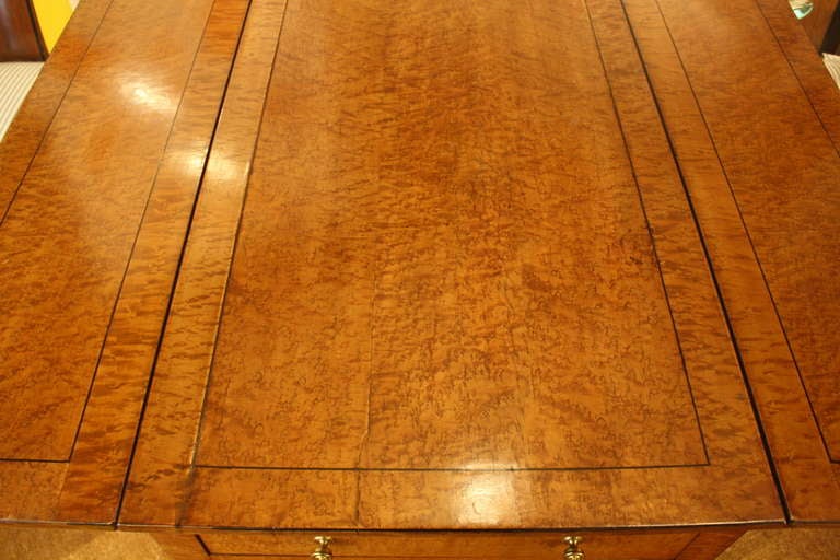 Sheraton Maple Pembroke Table In Good Condition In New York, NY
